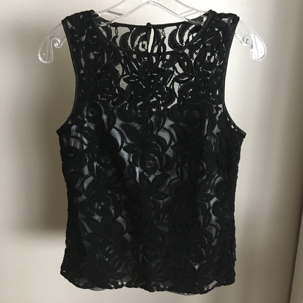 Last chance | Ann Taylor lace sleeveless top, size 0 | Offers welcome